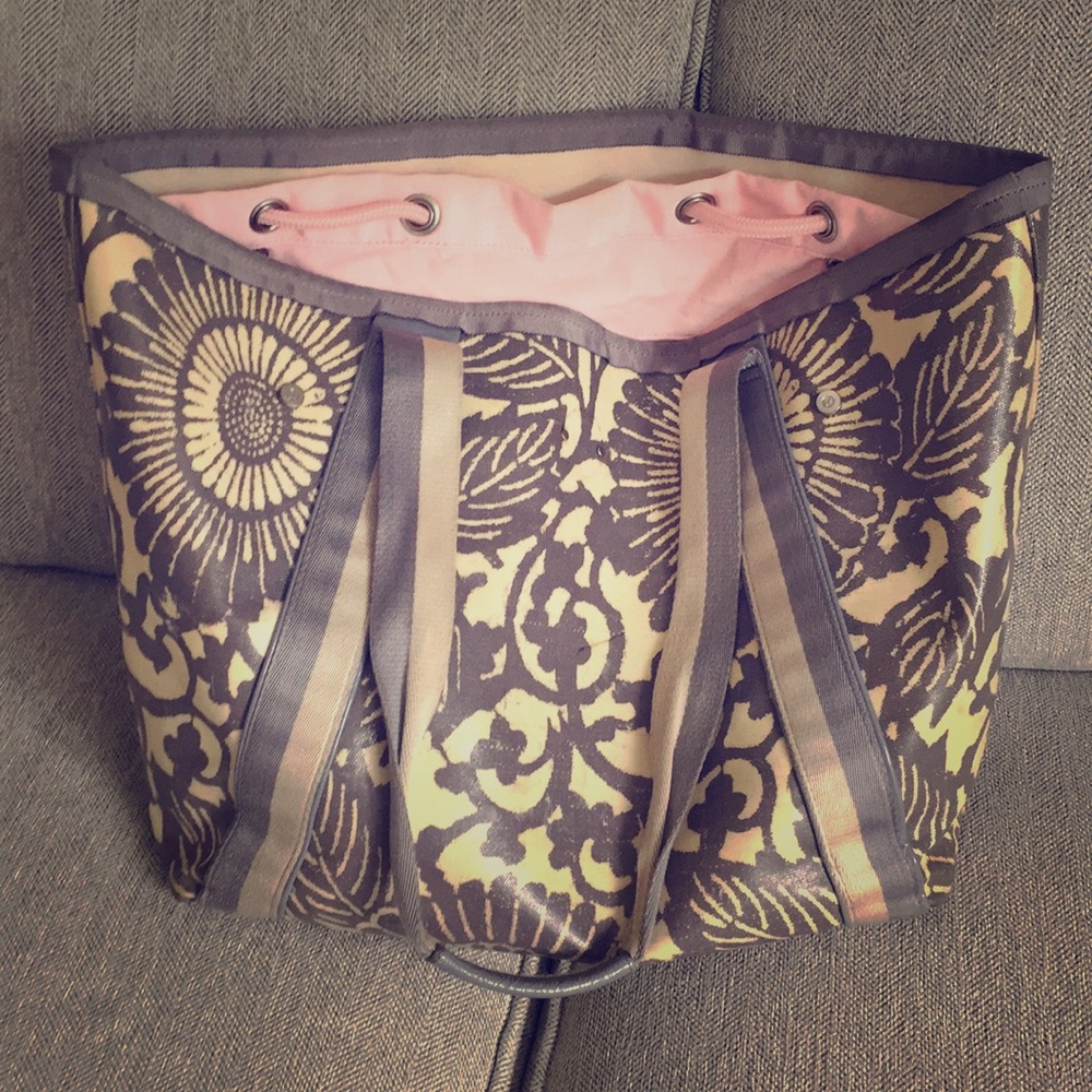 Lululemon Bag